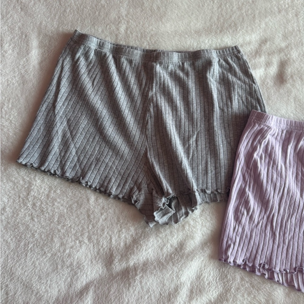 Pleated Gray and Lavender Women Sleep Shorts - Picture 3 of 4